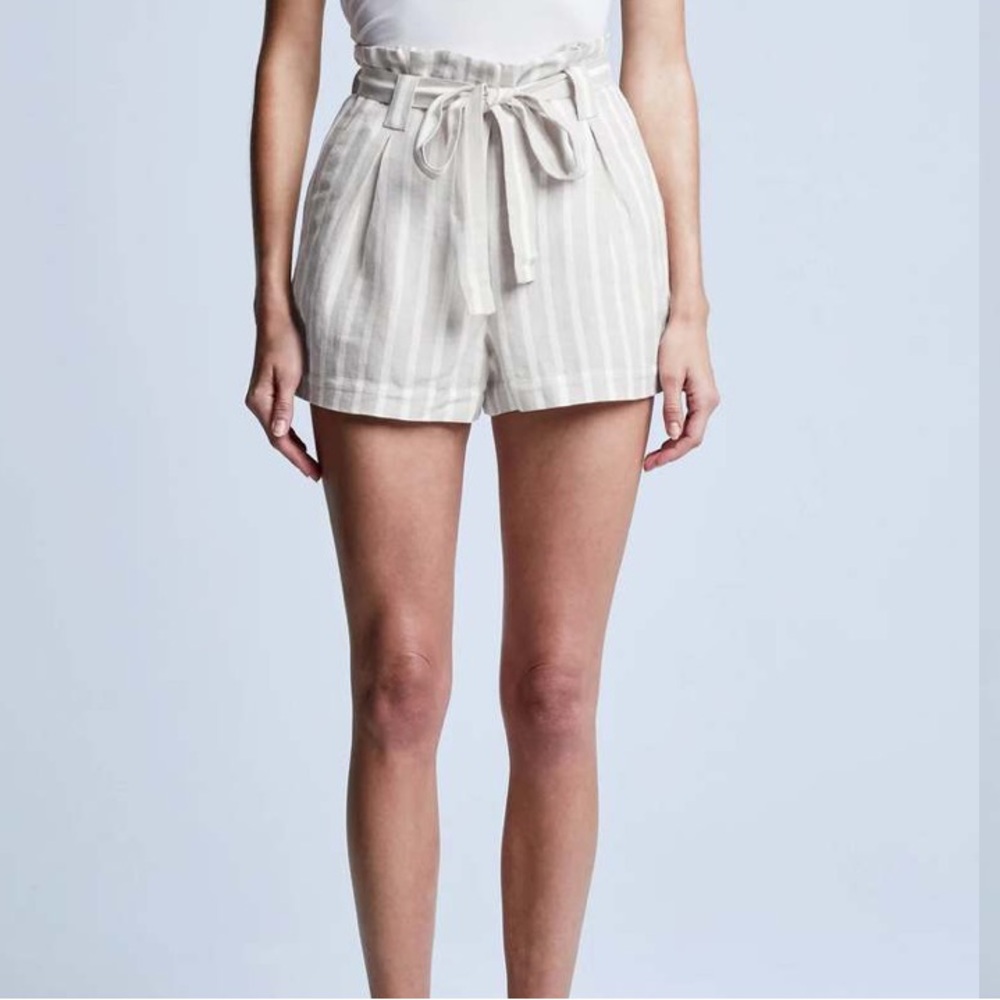 L’AGENCE SHORTS